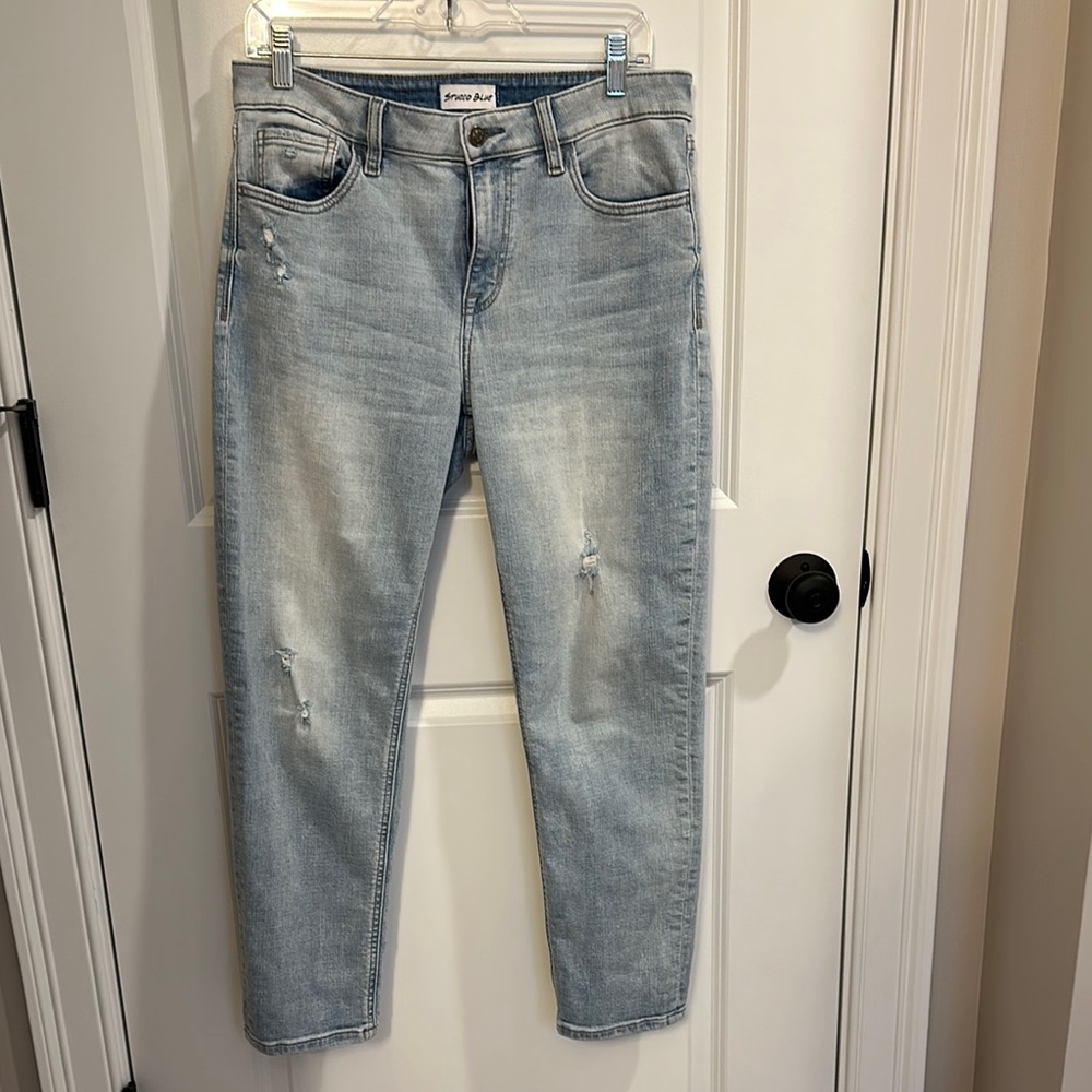 Studio Blue Light Blue Ankle Jeans